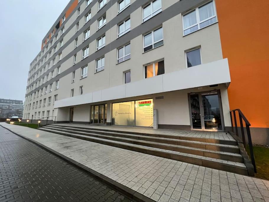 K22 Sky Apartments In The Warszawa Zewnętrze zdjęcie